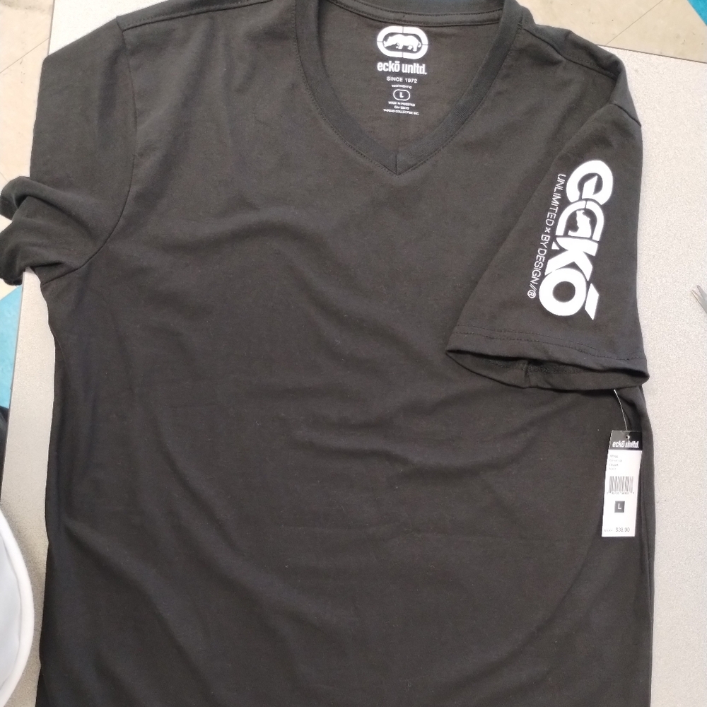 Men's Ecko Size Large T-Shirt